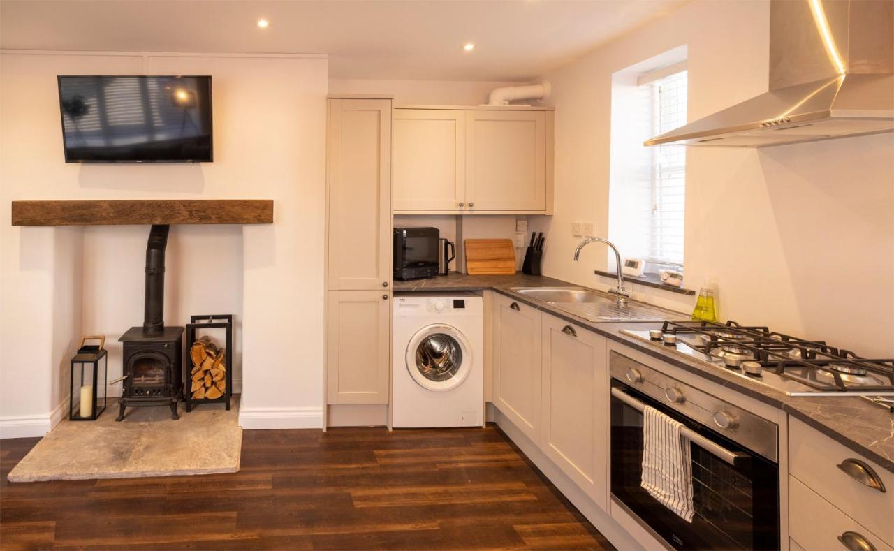 Modern Cottage For Couples, Parking, 3 Min 2 Beach Beer Exterior foto